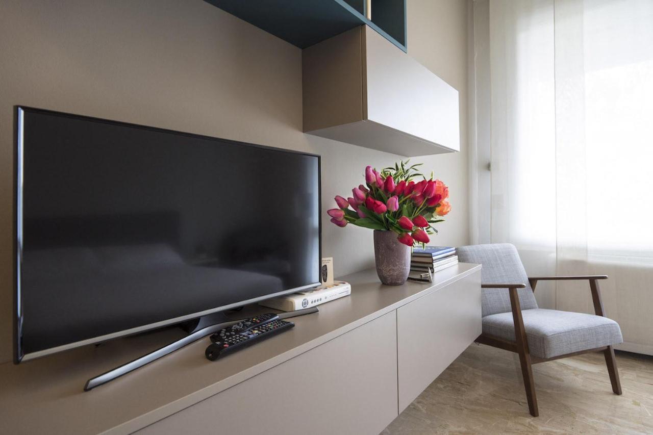 Contempora Apartments - Elvezia 8 - E14 Milan Luaran gambar