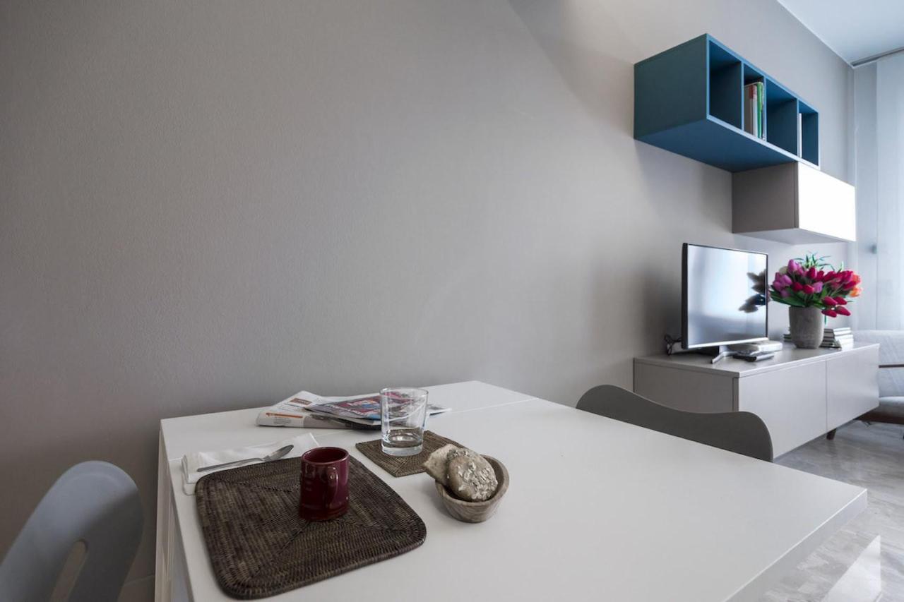 Contempora Apartments - Elvezia 8 - E14 Milan Luaran gambar